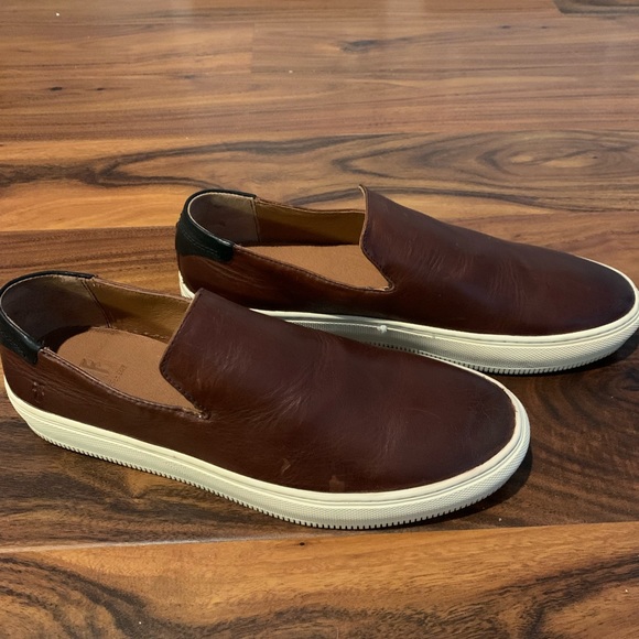 NWOT Frye leather slip on sneakers - Picture 9 of 13